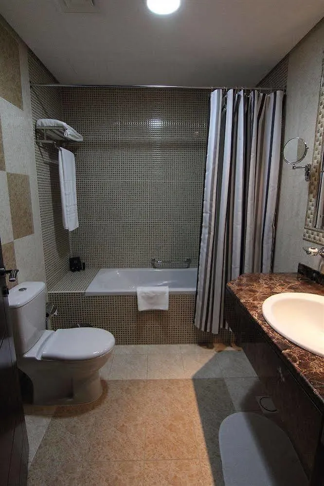 Ramee Garden Hotel Apartments Abu Dhabi 2*,